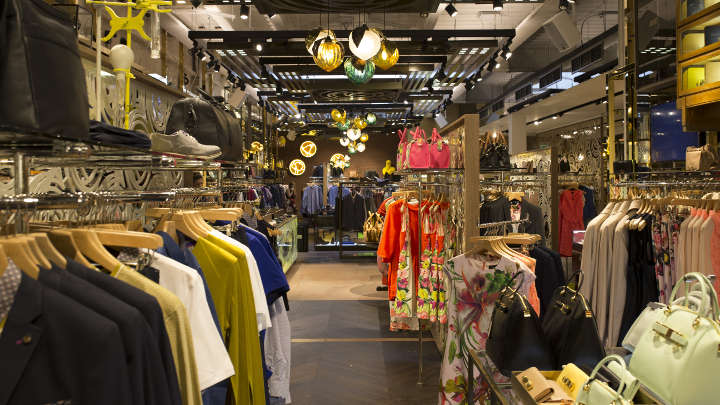 英国高端零售服装公司 Ted Baker 选用飞利浦的“Sales Floor”照明系统