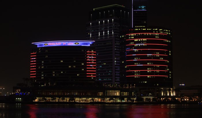 迪拜皇冠假日酒店和洲际酒店LED照明案例