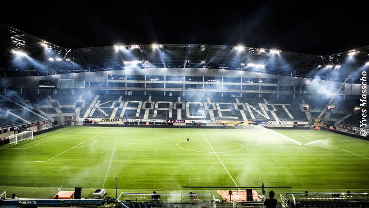  飞利浦照明在比利时 Ghelamco 体育场为运动员和观众营造清晰的视野