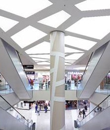 智能平板电脑配备 ActiveSite 云托管照明平台 - 商场照明