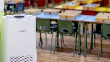 飞利浦 UV-C 空气消毒装置