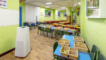 飞利浦 UV-C 空气消毒设备